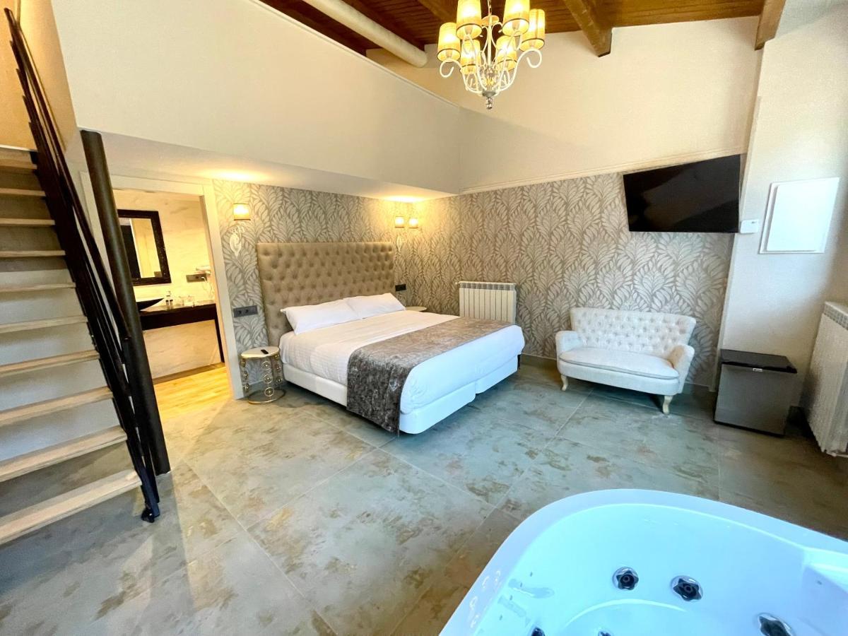 Akla Hotel Suites Valles Pasiegos Saro Dış mekan fotoğraf