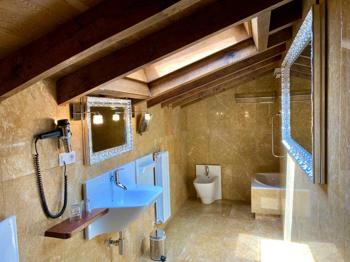 Akla Hotel Suites Valles Pasiegos Saro Dış mekan fotoğraf
